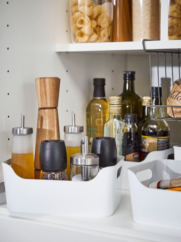 How to Organize Oil Bottle in Kitchen